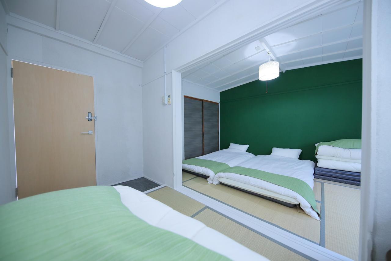 Raku Hostel Oszaka Kültér fotó