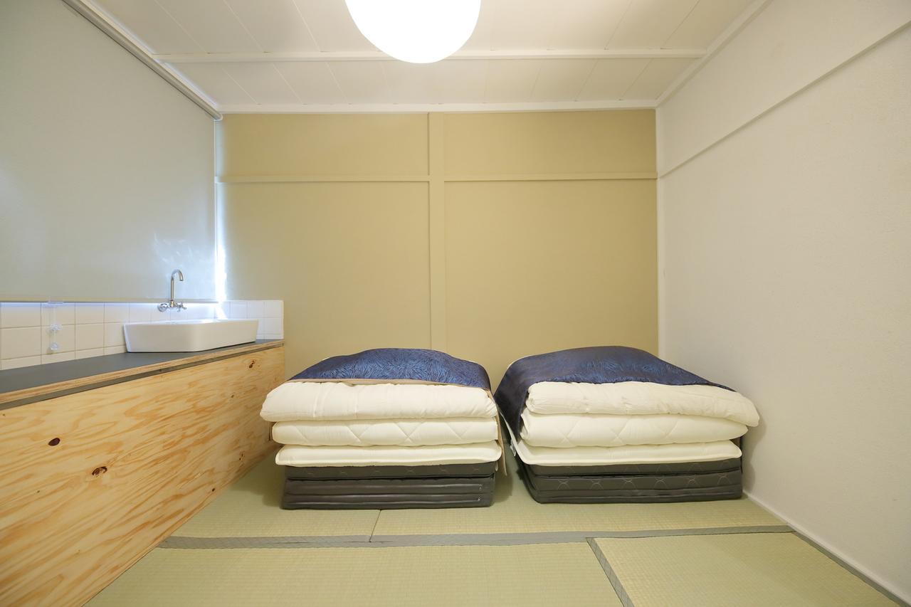 Raku Hostel Oszaka Kültér fotó