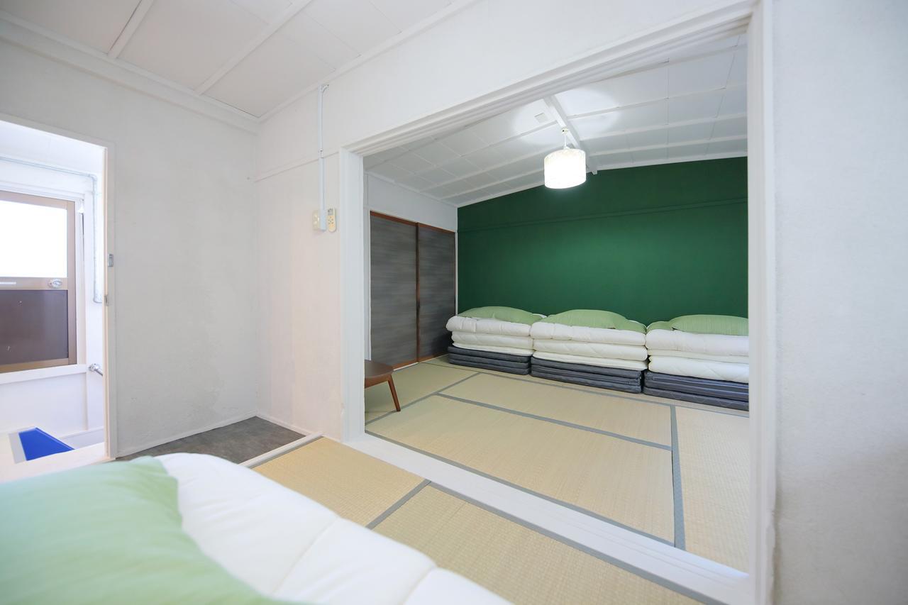 Raku Hostel Oszaka Kültér fotó