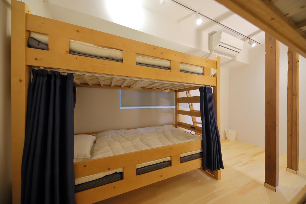 Raku Hostel Oszaka Kültér fotó